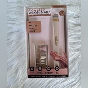 NWT Finishing Touch Flawless Salon Nails -- Cordless and Rechargeable